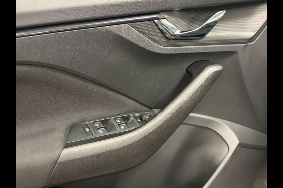 Škoda SCALA 1.0 TSI Ambition*NAP*Stoelverwarming*Cruise-Control*Apple-Carplay*LED*