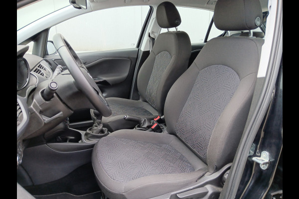Opel Corsa 1.4 90PK Favourite+ met Airco, Navigatie, Carplay, Trekhaak, 16" LMV etc. incl. 12 maanden BOVAG-garantie