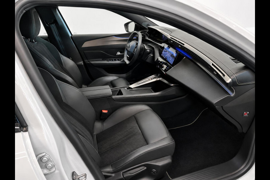 Peugeot 308 SW 1.6 Plug-in Hybrid 225 GT Navigatie Apple Carplay/Android Auto Camera Parkeersensoren Adaptive Cruise Control Stoelverwarming FULL LED Climate Control Virtual Cockpit Lichtmetalen velgen