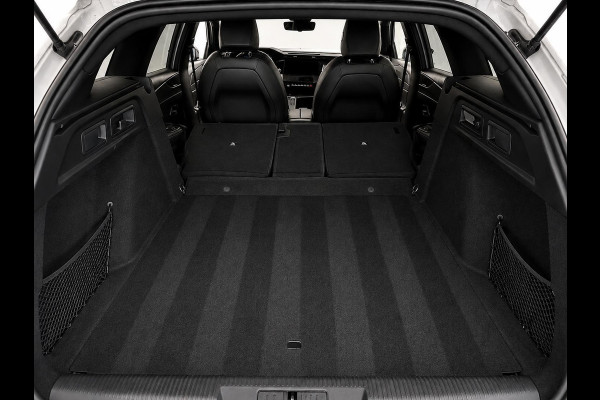 Peugeot 308 SW 1.6 Plug-in Hybrid 225 GT Navigatie Apple Carplay/Android Auto Camera Parkeersensoren Adaptive Cruise Control Stoelverwarming FULL LED Climate Control Virtual Cockpit Lichtmetalen velgen