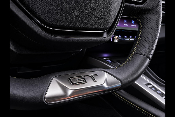Peugeot 308 SW 1.6 Plug-in Hybrid 225 GT Navigatie Apple Carplay/Android Auto Camera Parkeersensoren Adaptive Cruise Control Stoelverwarming FULL LED Climate Control Virtual Cockpit Lichtmetalen velgen