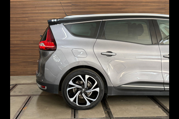 Renault Scénic 1.3 TCe Bose | 7-Persoons | Leder/Alcantara | Panorama voorruit | Massage stoel | BOSE Sound | Navigatie | Camera