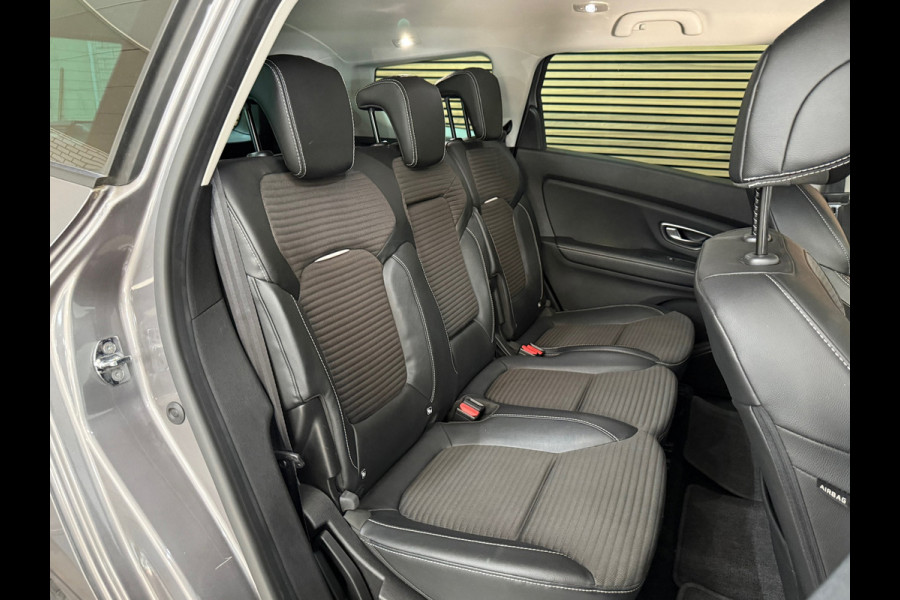 Renault Scénic 1.3 TCe Bose | 7-Persoons | Leder/Alcantara | Panorama voorruit | Massage stoel | BOSE Sound | Navigatie | Camera