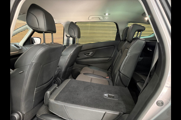 Renault Scénic 1.3 TCe Bose | 7-Persoons | Leder/Alcantara | Panorama voorruit | Massage stoel | BOSE Sound | Navigatie | Camera