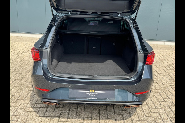CUPRA Leon Sportstourer 1.4 e-Hybrid VZ * Leder * Startknop stuur * Camera * Side Assist *