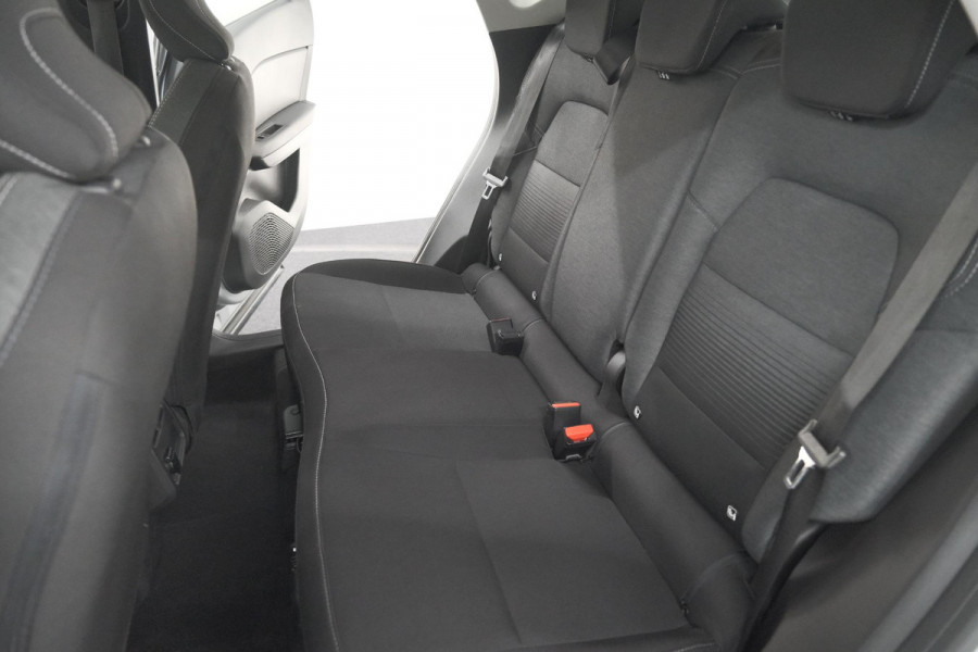 Renault Captur TCe 90 Zen | Trekhaak | Parkeersensoren | Navigatie | Stoelverwarming