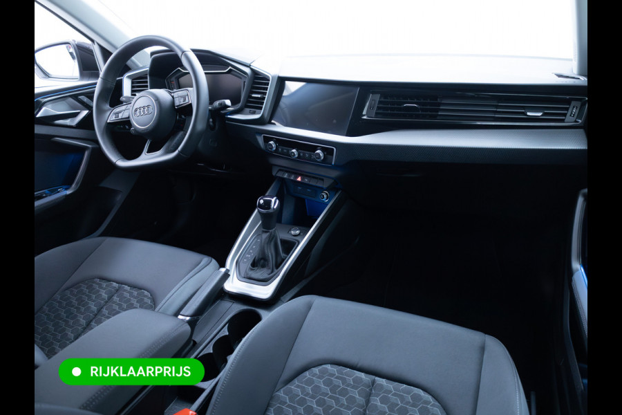 Audi A1 Sportback 30 TFSI S edition 116 PK | 18" velgen | Led | Camera | Cruise | App. connect | Climate control | Sfeerverlichting, DAB, Afgevlakt stuurwiel, Extra getint glas