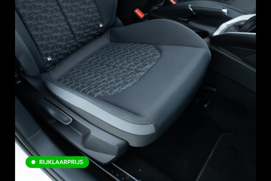 Audi A1 Sportback 30 TFSI S edition 116 PK | 18" velgen | Led | Camera | Cruise | App. connect | Climate control | Sfeerverlichting, DAB, Afgevlakt stuurwiel, Extra getint glas