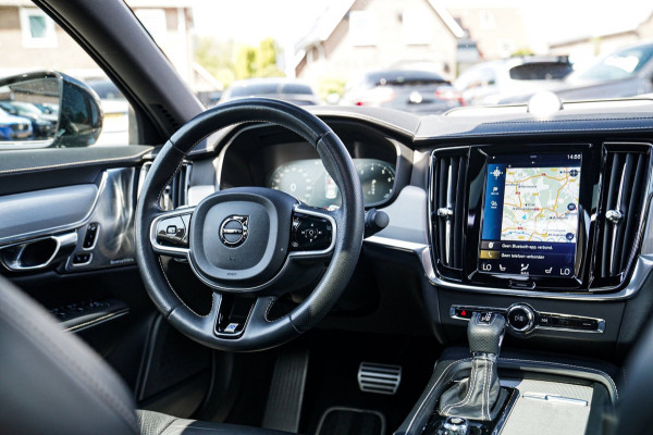 Volvo S90 2.0 T6 AWD Inscription | Head Up Display | Stoelverwarming | Stuurverwarming | 360 Camera