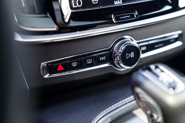 Volvo S90 2.0 T6 AWD Inscription | Head Up Display | Stoelverwarming | Stuurverwarming | 360 Camera