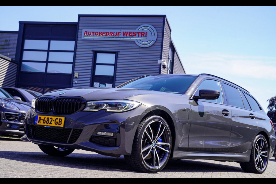 BMW 3 Serie Touring 330e High Executive | Head Up Display | 360 camera | Stuurwielverwarming|Elektrische trekhaak