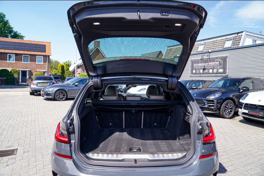 BMW 3 Serie Touring 330e High Executive | Head Up Display | 360 camera | Stuurwielverwarming|Elektrische trekhaak