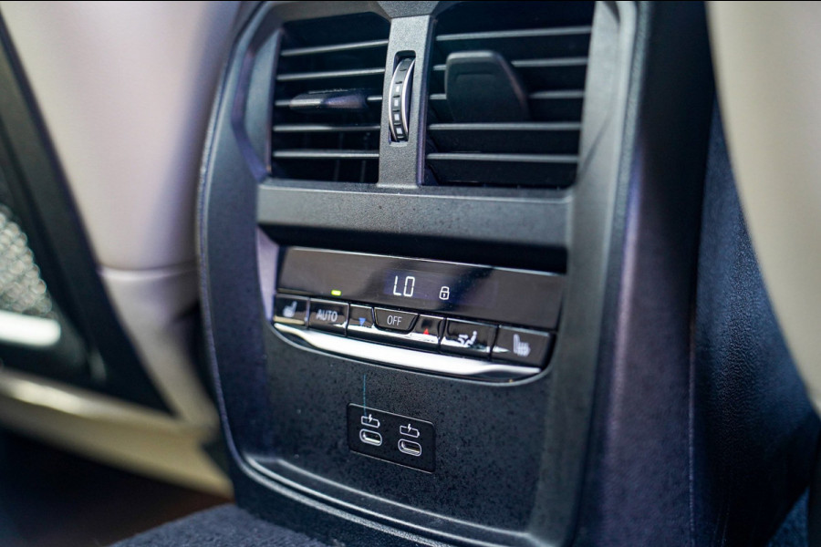 BMW 3 Serie Touring 330e High Executive | Head Up Display | 360 camera | Stuurwielverwarming|Elektrische trekhaak