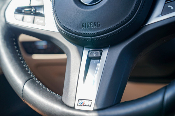 BMW 3 Serie Touring 330e High Executive | Head Up Display | 360 camera | Stuurwielverwarming|Elektrische trekhaak