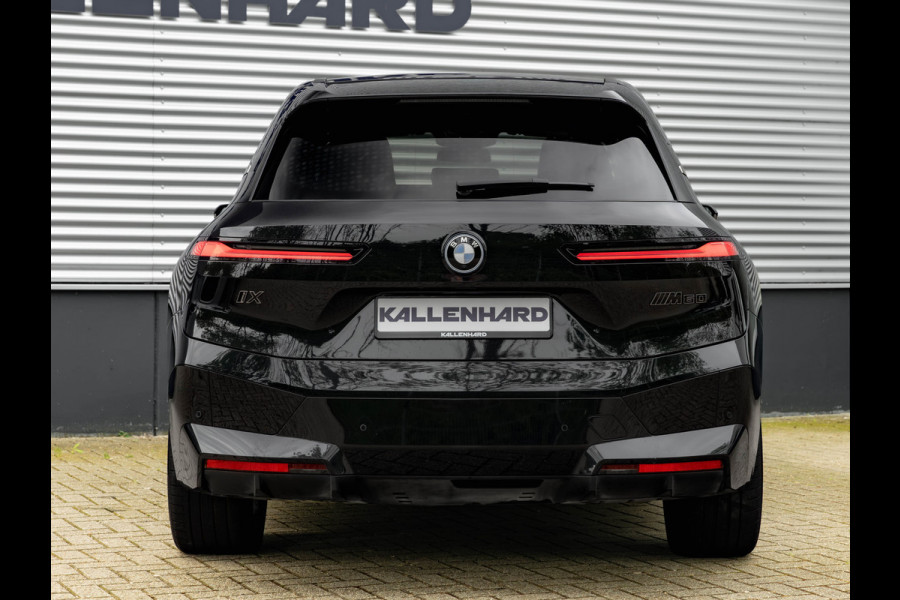 BMW iX M60 - Pano - Bowers & Wilkins - Active Steering - Luchtvering - 112kWh