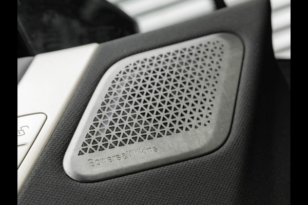 BMW iX M60 - Pano - Bowers & Wilkins - Active Steering - Luchtvering - 112kWh