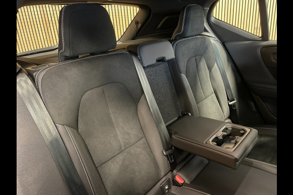 Volvo XC40 Recharge P8 AWD R-Design|92% SOH|ACC|CAMERA|CARPLAY|ANDROID AUTO|STOEL+STUURVERW|ELEK.KLEP|NL-AUTO|NAP|INCL.BTW|1e EIG|