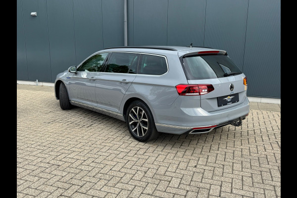 Volkswagen Passat Variant 1.4 TSI PHEV GTE * Trekhaak * Camera * Elek. Klep * Travel Assist *