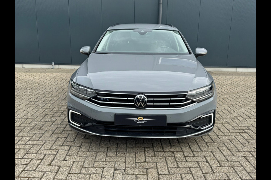 Volkswagen Passat Variant 1.4 TSI PHEV GTE * Trekhaak * Camera * Elek. Klep * Travel Assist *