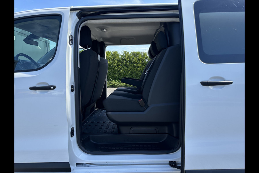 Citroën Jumpy 2.0 BlueHDI 180 PK / AUTOMAAT / L3H1 / DUBBEL CABINE / 2x SCHUIFDEUR / TREKHAAK / CAMERA / BLIND SPOT / ECC / CRUISE / 6 PERSOON