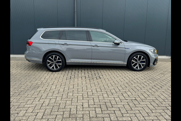 Volkswagen Passat Variant 1.4 TSI PHEV GTE * Trekhaak * Camera * Elek. Klep * Travel Assist *