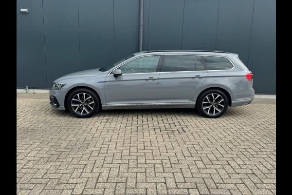 Volkswagen Passat Variant 1.4 TSI PHEV GTE * Trekhaak * Camera * Elek. Klep * Travel Assist *