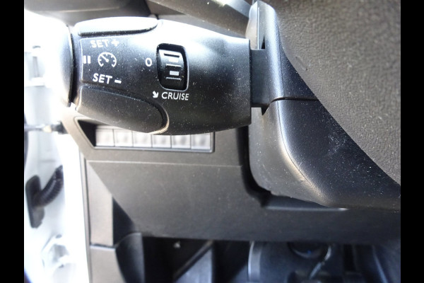 Peugeot Partner 1.2 PureTech Pro BENZINE AIRCO NAVI CRUISE CONTROL PDC SCHUIFDEUR