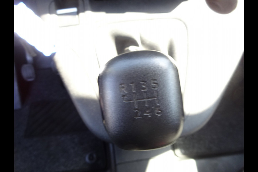Peugeot Partner 1.2 PureTech Pro BENZINE AIRCO NAVI CRUISE CONTROL PDC SCHUIFDEUR