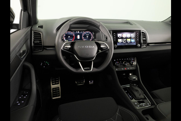 Škoda Karoq Sportline Ultimate 1.5 TSI ACT 150 pk 7 versn. DSG | Wegklapbare Trekhaak | Travel Assist Pakket Plus | Virual Pedal | 19 Inch Velgen Sagitarius