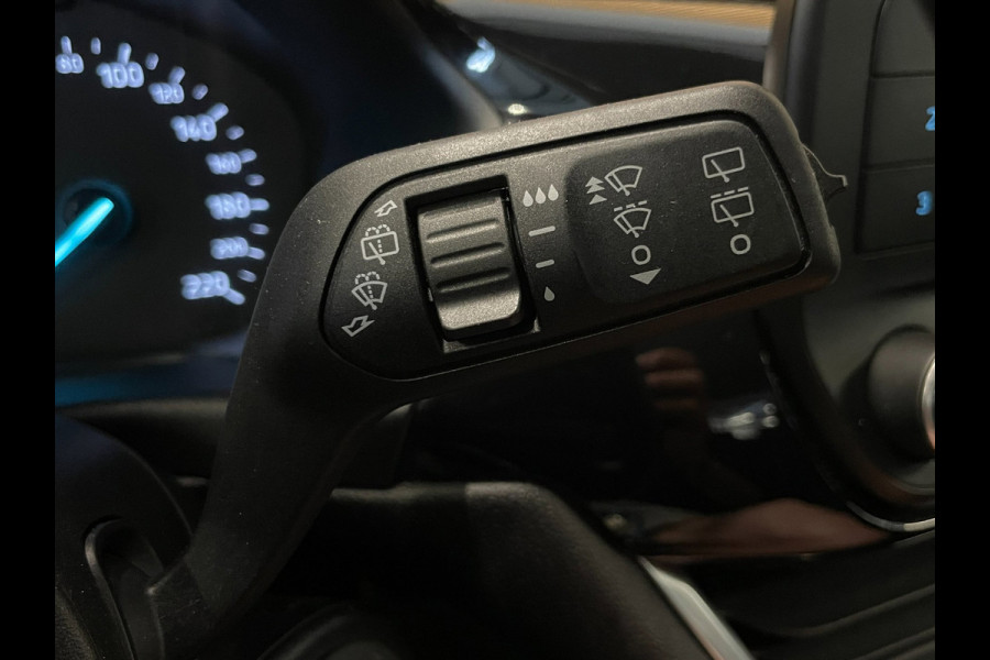 Ford Fiesta 1.1|70 PK|5-DEURS|AIRCO|CRUISE CONTROL|LANE-ASSIST|ELEK.RAMEN+SPIEGELS|BLUETOOTH|ECO|TCS|START/STOP|NL-AUTO|NAP|