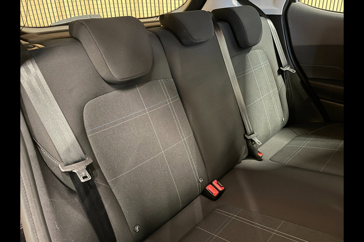 Ford Fiesta 1.1|70 PK|5-DEURS|AIRCO|CRUISE CONTROL|LANE-ASSIST|ELEK.RAMEN+SPIEGELS|BLUETOOTH|ECO|TCS|START/STOP|NL-AUTO|NAP|