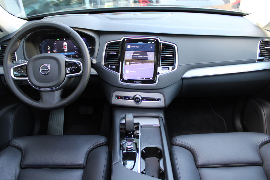 Volvo XC90 2.0 T8 Ultimate Bright | Trekhaak | Panoramadak | 360 Camera | Leder | H&K