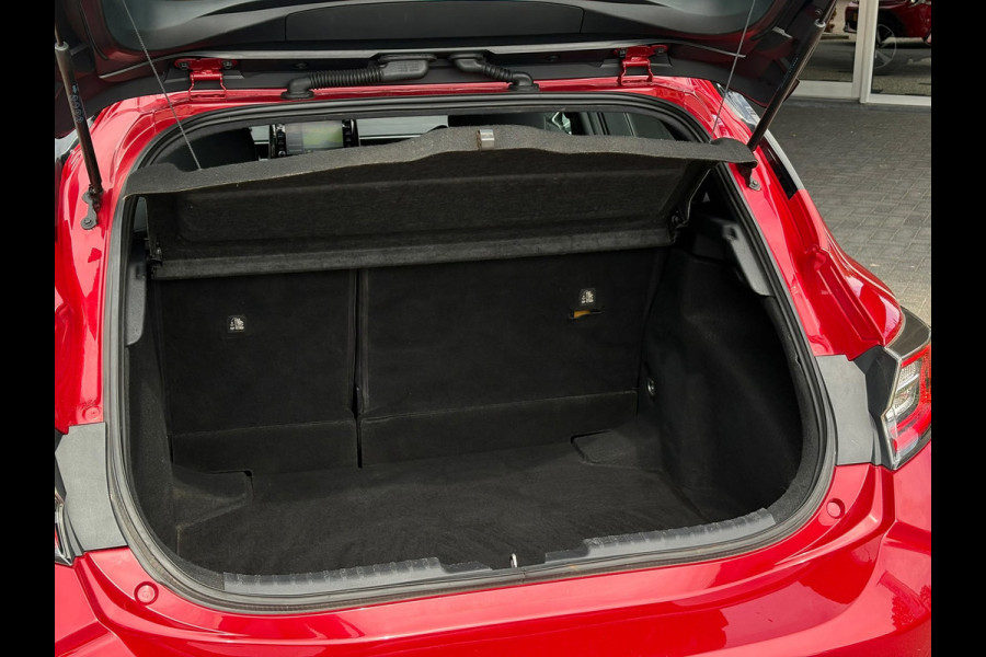 Toyota Corolla 1.8 Hybrid Two-Tone | Carplay/Android, Navi, Camera, Cruise, 18'' LMV, Climate, Licht/Regens. | Dealeronderhouden |
