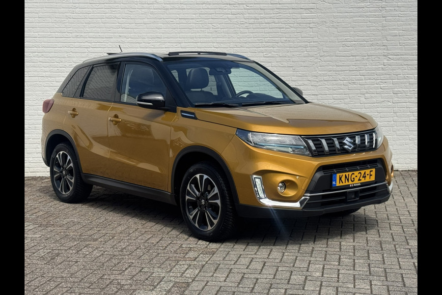 Suzuki Vitara 1.5 Hybrid Style Trekhaak Panorama dak Camera Adaptieve cruise Keyless Clima