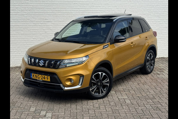 Suzuki Vitara 1.5 Hybrid Style Trekhaak Panorama dak Camera Adaptieve cruise Keyless Clima