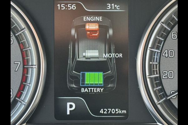 Suzuki Vitara 1.5 Hybrid Style Trekhaak Panorama dak Camera Adaptieve cruise Keyless Clima