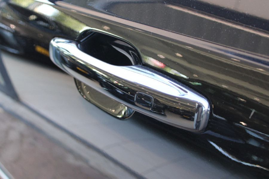 Volvo XC90 2.0 T8 Ultimate Bright | Trekhaak | Panoramadak | 360 Camera | Leder | H&K