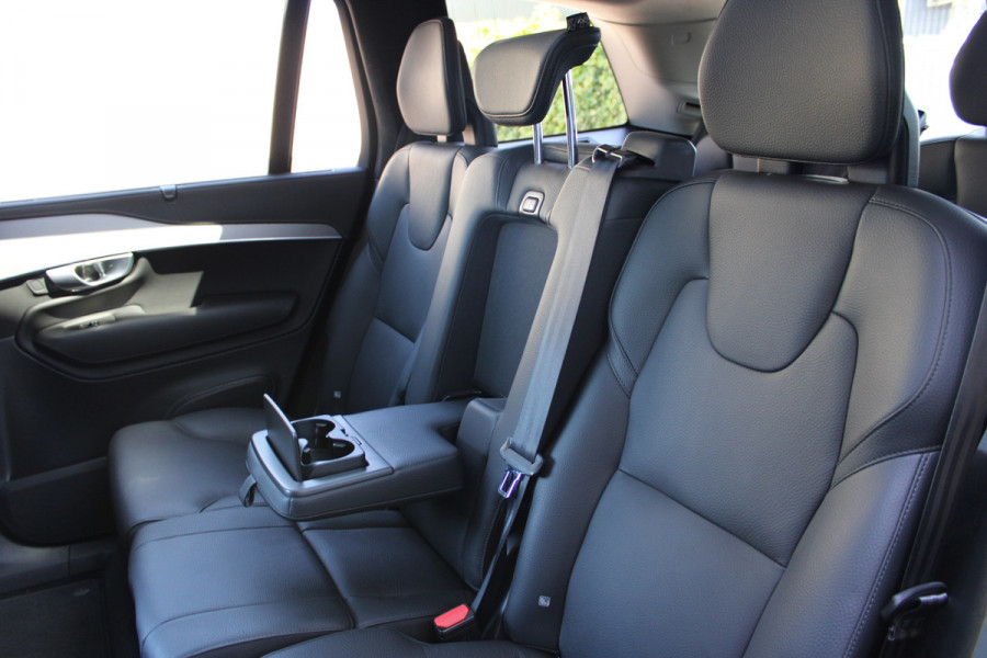 Volvo XC90 2.0 T8 Ultimate Bright | Trekhaak | Panoramadak | 360 Camera | Leder | H&K