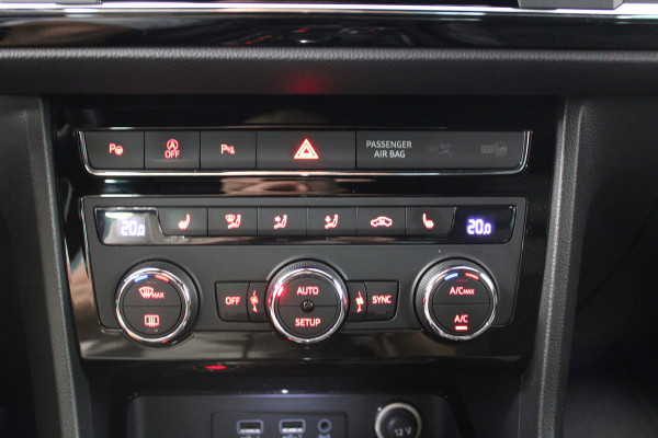 Seat Ateca 1.4 EcoTSI Xcellence Business Intense Camera|Winterpakket