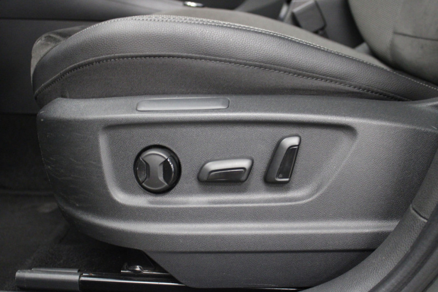Seat Ateca 1.4 EcoTSI Xcellence Business Intense Camera|Winterpakket