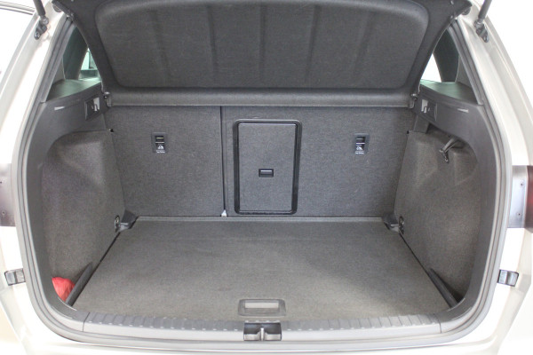 Seat Ateca 1.4 EcoTSI Xcellence Business Intense Camera|Winterpakket