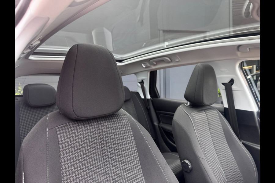 Peugeot 308 SW 1.2 PureTech Blue Lease Executive | Trekhaak | Panoramadak | Distributieriem vervangen | NL-auto