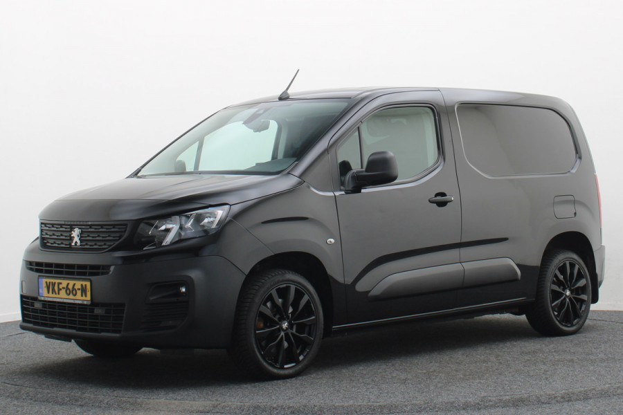 Peugeot Partner 1.5 BlueHDI Premium Camera, Apple Carplay, Trekhaak, Stoelverwarming, 17"