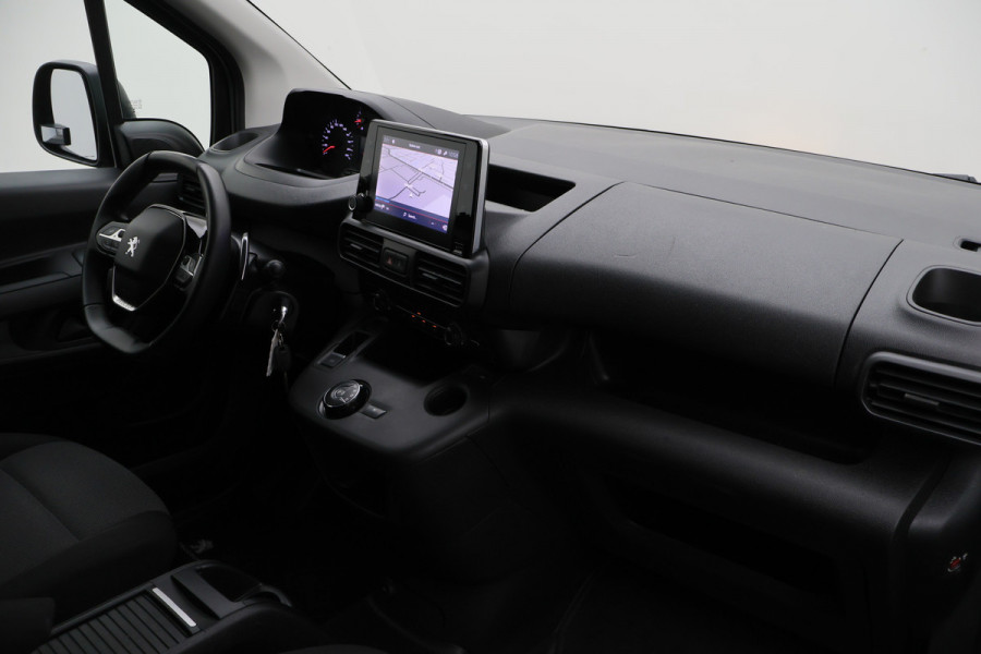 Peugeot Partner 1.5 BlueHDI Premium Camera, Apple Carplay, Trekhaak, Stoelverwarming, 17"