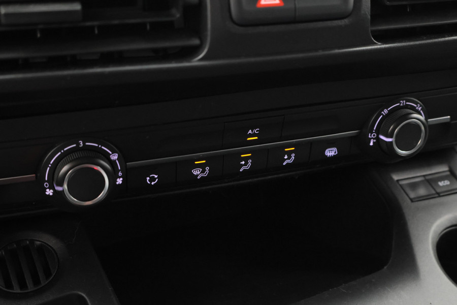 Peugeot Partner 1.5 BlueHDI Premium Camera, Apple Carplay, Trekhaak, Stoelverwarming, 17"