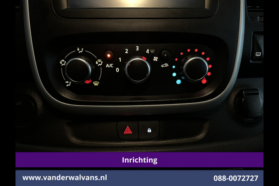 Renault Trafic 2.0 dCi 120pk L2H1 inrichting Euro6 Airco | Navigatie | Camera | LED | Trekhaak Cruisecontrol, Parkeersensoren, Bijrijdersbank