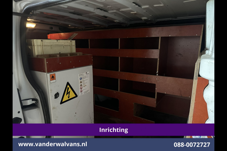 Renault Trafic 2.0 dCi 120pk L2H1 inrichting Euro6 Airco | Navigatie | Camera | LED | Trekhaak Cruisecontrol, Parkeersensoren, Bijrijdersbank