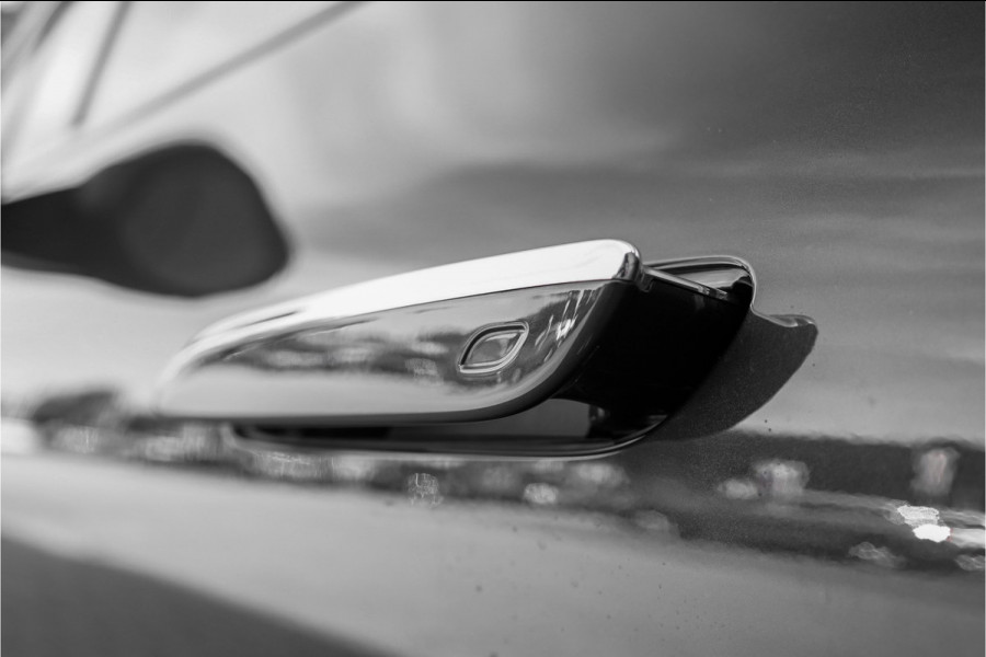 Mercedes-Benz EQE 350+ Launch Edition AMG Line 91 kWh Pano Distronic Burmester 360°