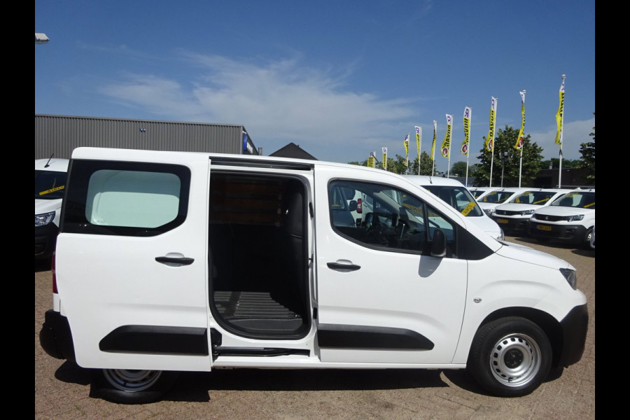 Peugeot Partner 1.2 PureTech Pro BENZINE BPM VRIJ AIRCO NAVI CRUISE CONTROL PDC SCHUIFDEUR
