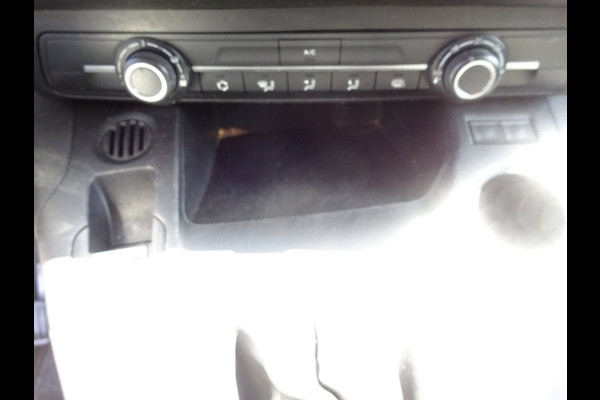 Peugeot Partner 1.2 PureTech Pro BENZINE BPM VRIJ AIRCO NAVI CRUISE CONTROL PDC SCHUIFDEUR